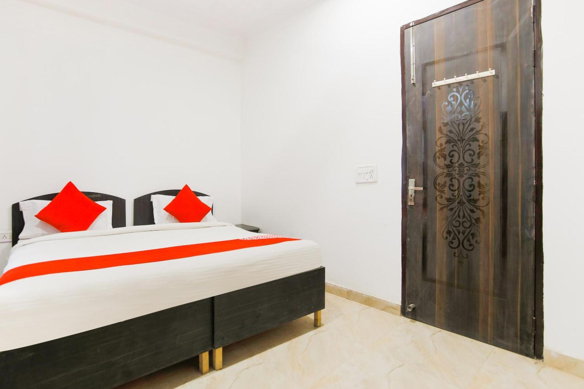 Hotel O Welcome Residency Гургаон Экстерьер фото