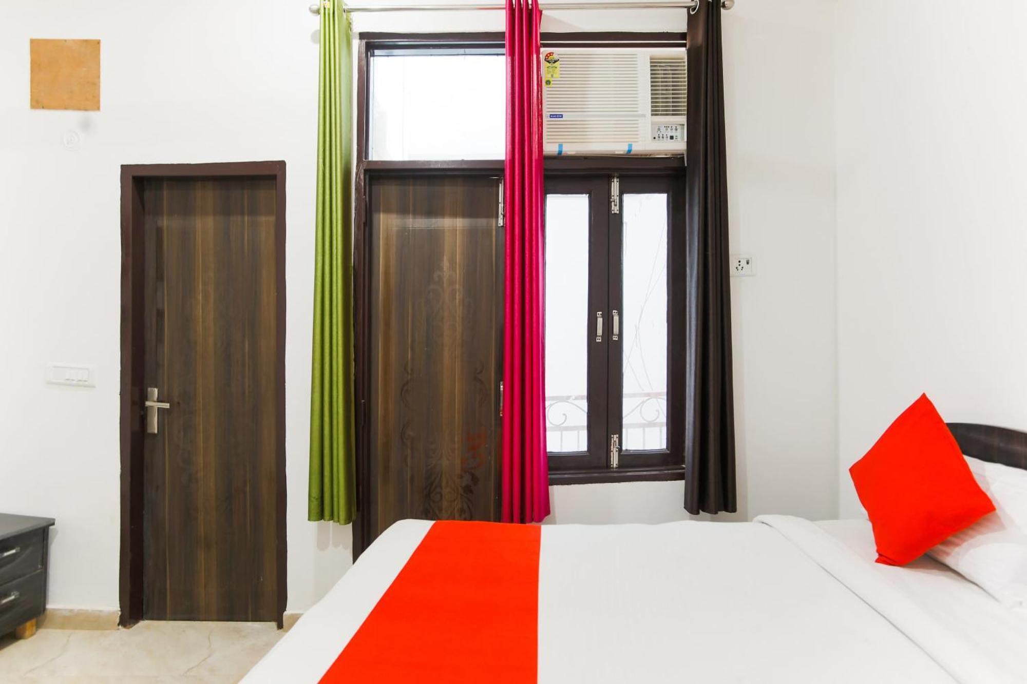 Hotel O Welcome Residency Гургаон Экстерьер фото